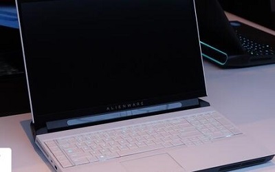 Alienware Area-51m笔记本用u深度U盘安装win7系统的操作教程